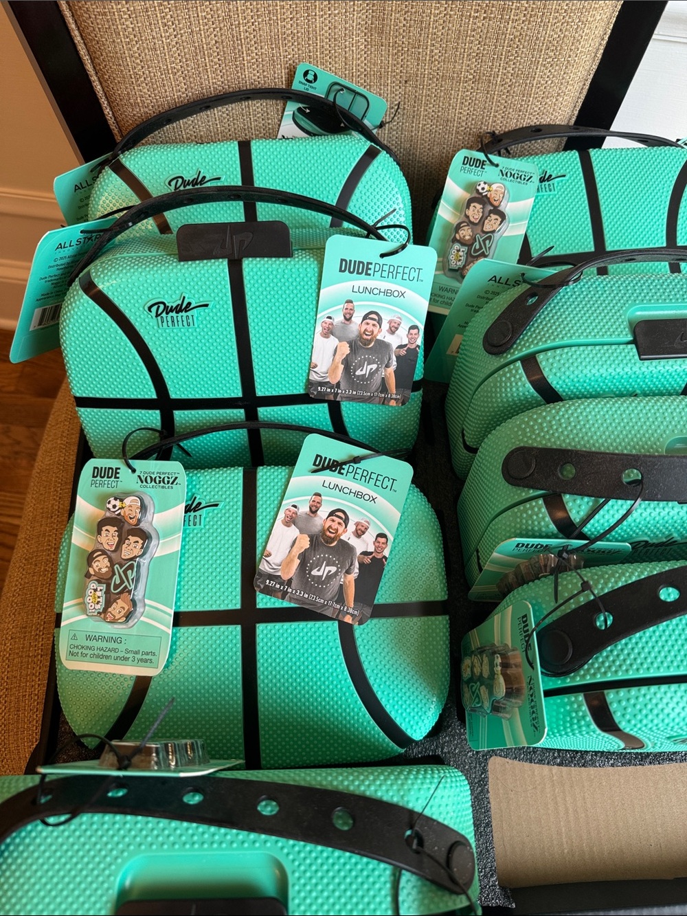NWT dude perfect Turquoise Basketball lunchbox bento